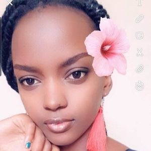 Meet your Posher, Bertine